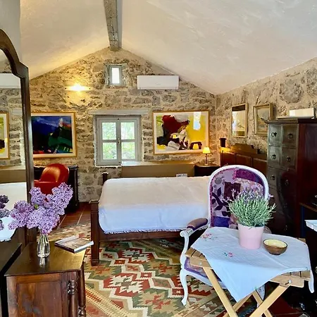 דירה Lovrini Dvori Brusici