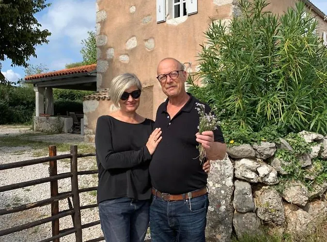 Lovrini Dvori Apartmán Brusici